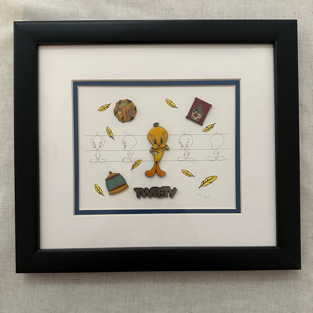Warner Bros. Tweety Commemorative Pin and Lithograph Framed set. Vintage